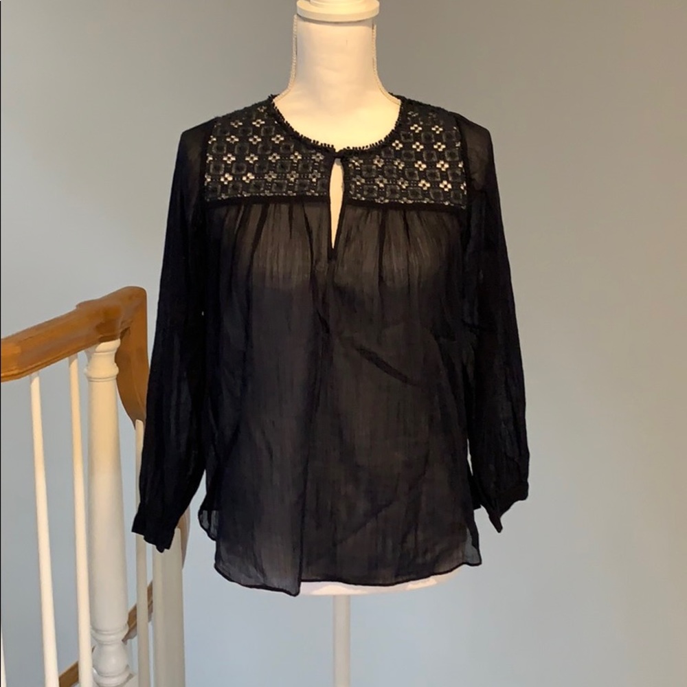 Euc J.crew classy blouse with embroidered details